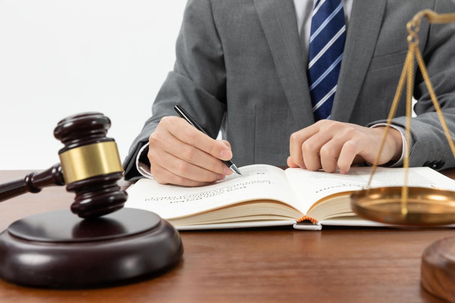 Advocate in Panchkula for Civil and Criminal Matters